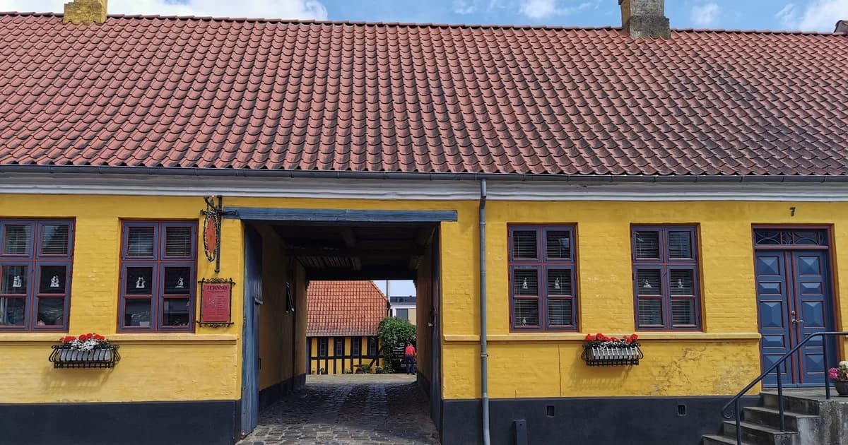 Guidet tur - Baggårdsvandring